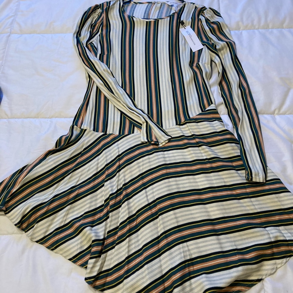 BCBG work to play dress